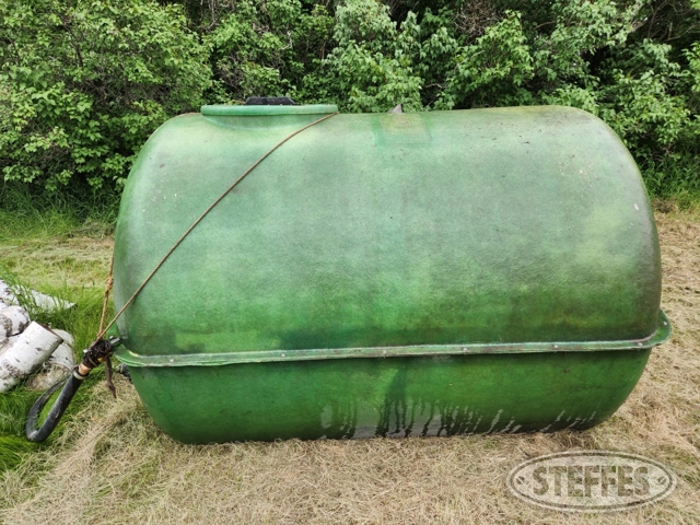 Flat bottom fiberglass tank